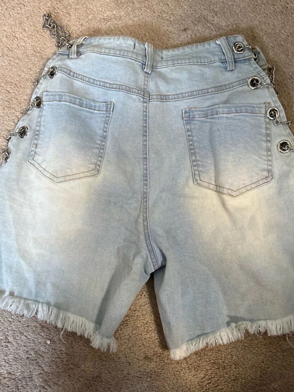 Light Wash Denim Chain-Detail Women's Shorts